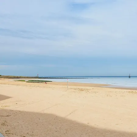 L'essart Bleu - En Bord De Courseulles-sur-Mer